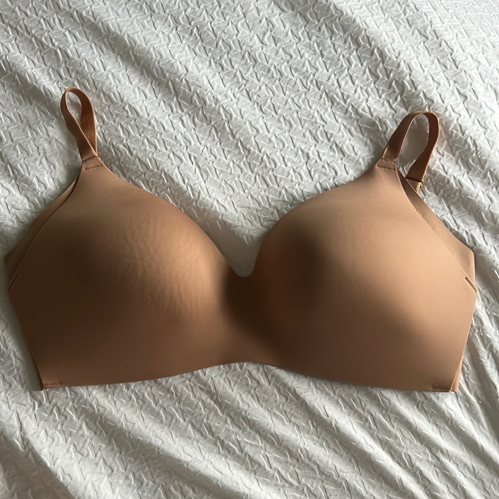 Knix wireless ‘wingwoman’ wireless bra